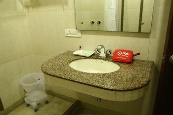 Oyo Rooms Chandigarh Sector 34 Zewnętrze zdjęcie