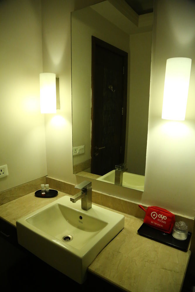 Oyo Rooms Chandigarh Sector 34 Zewnętrze zdjęcie